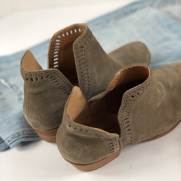 Lucky Brand Bustina Bootie LPBustna size 9.5 👢 - Picture 3 of 7